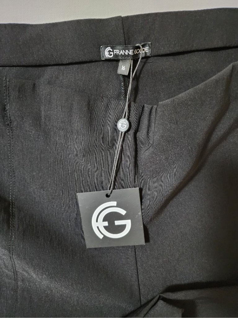 Franne Golde Nwt Black Pull On High Rise All Season Classic Pants — image 7 of 8